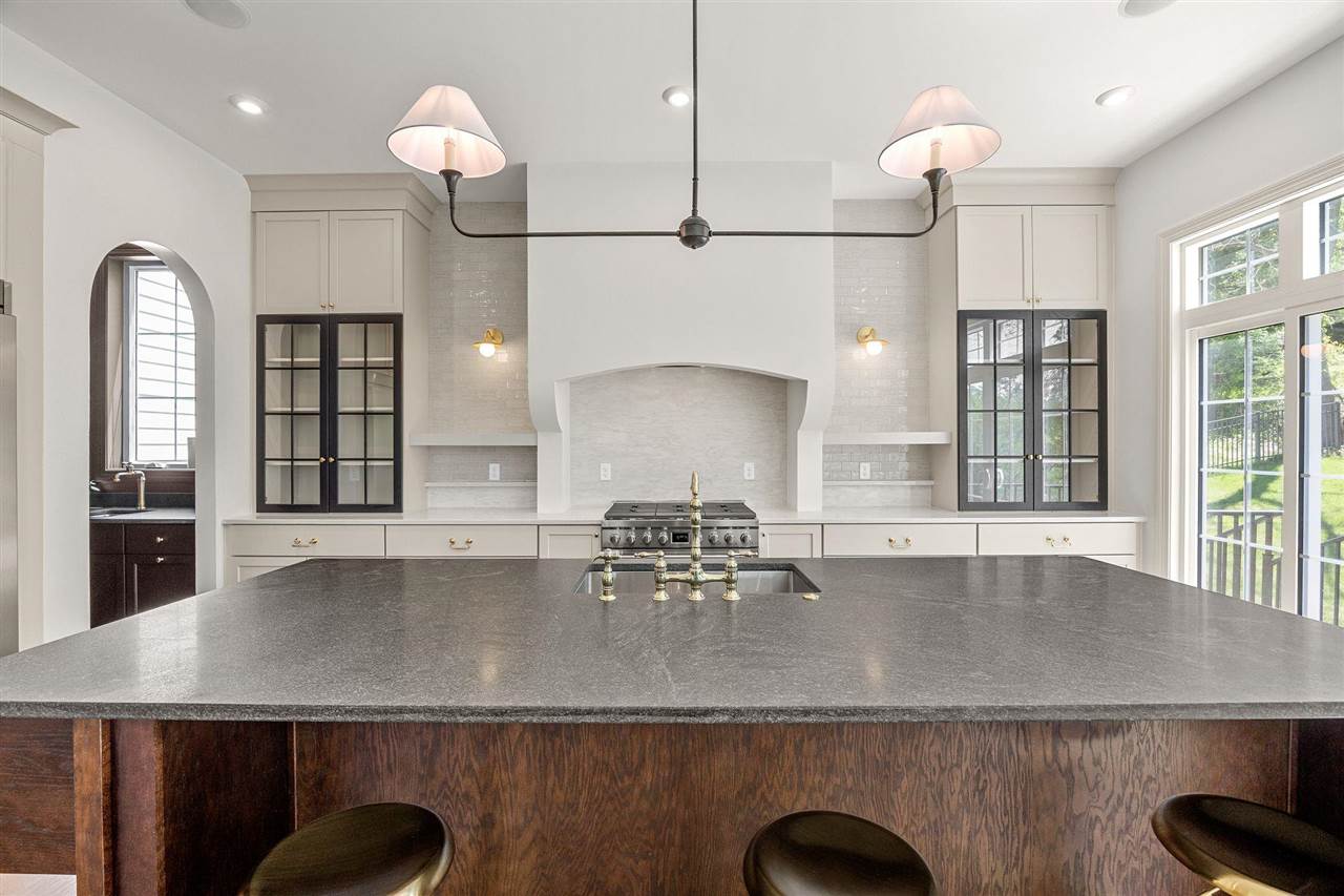 416 Auburn Ridge Rd
