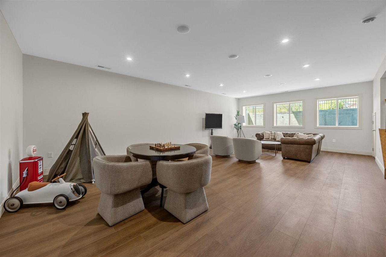 416 Auburn Ridge Rd