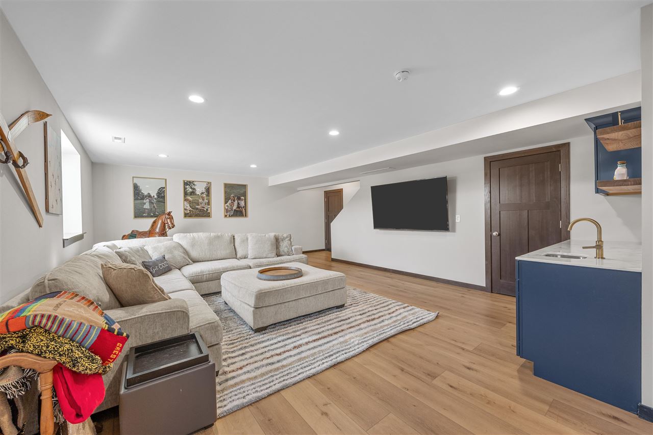 816 Buck St