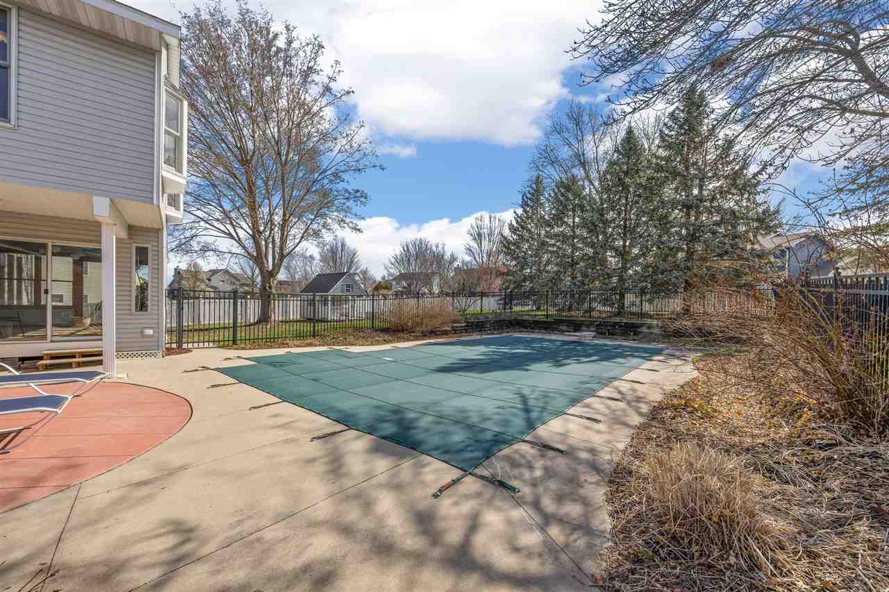 48 Galway Cir