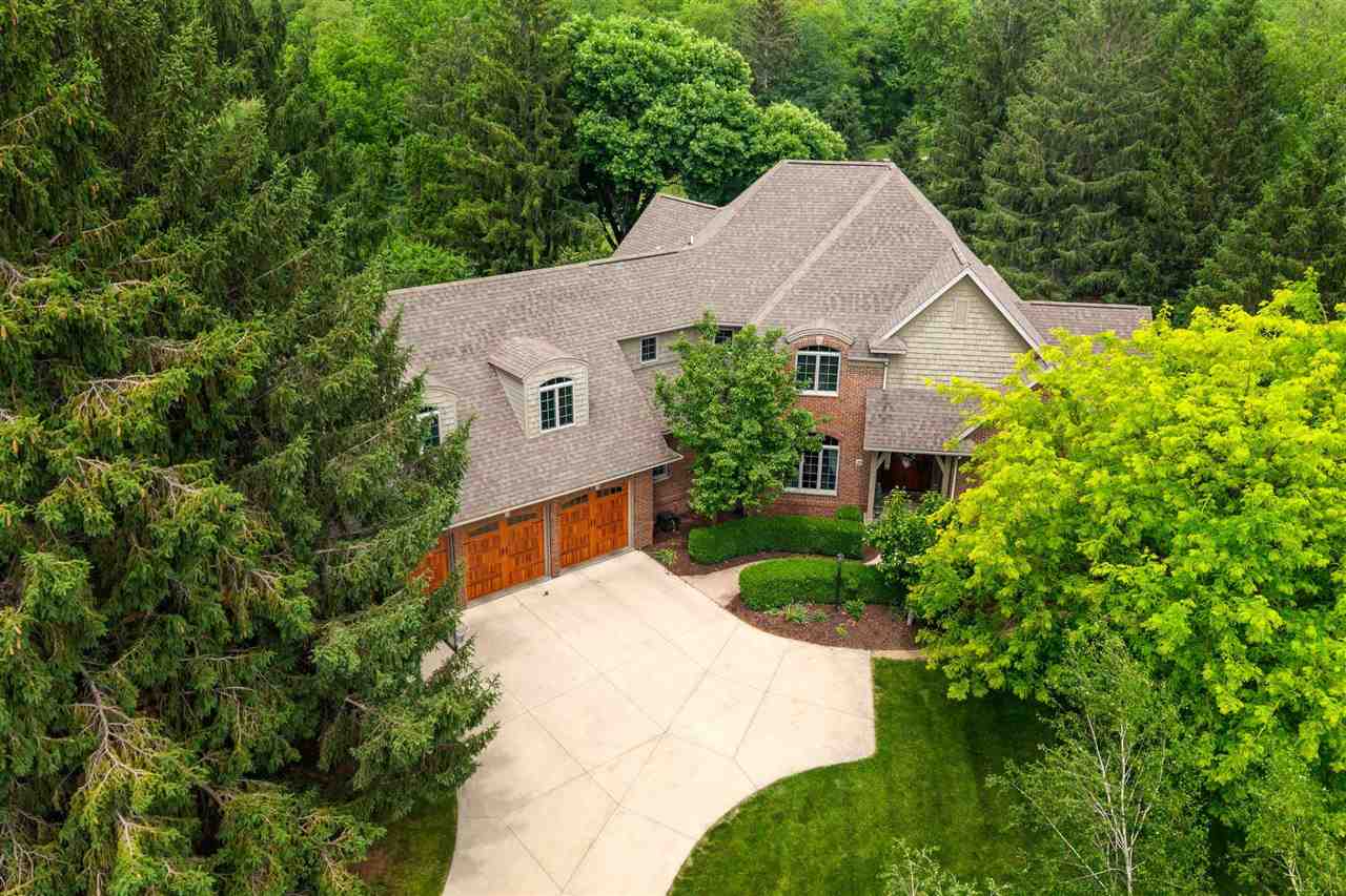 20 Cherry Ln NE