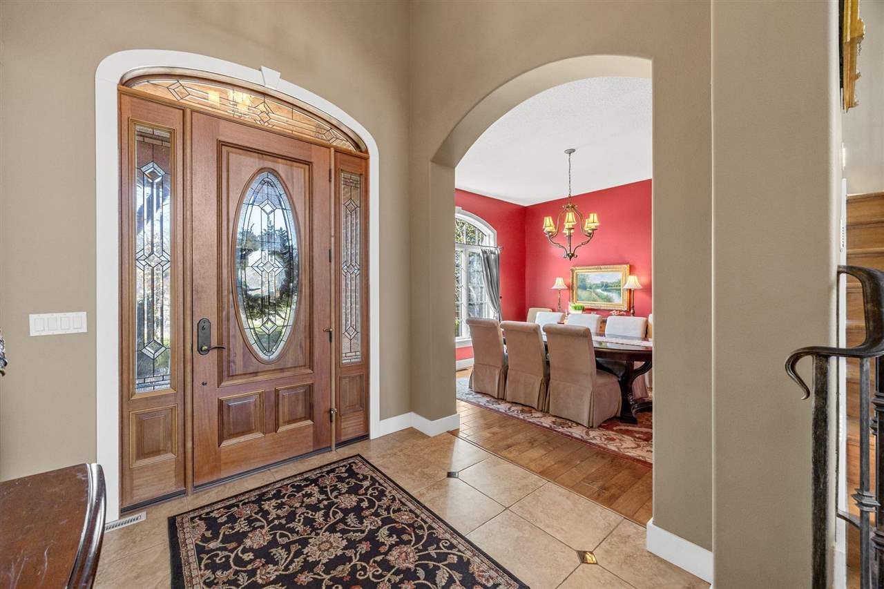 20 Cherry Ln NE