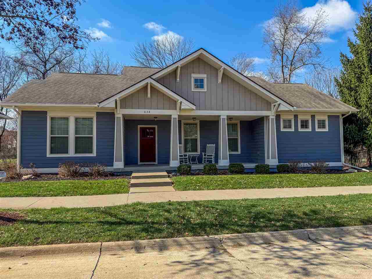 838 Walker Cir