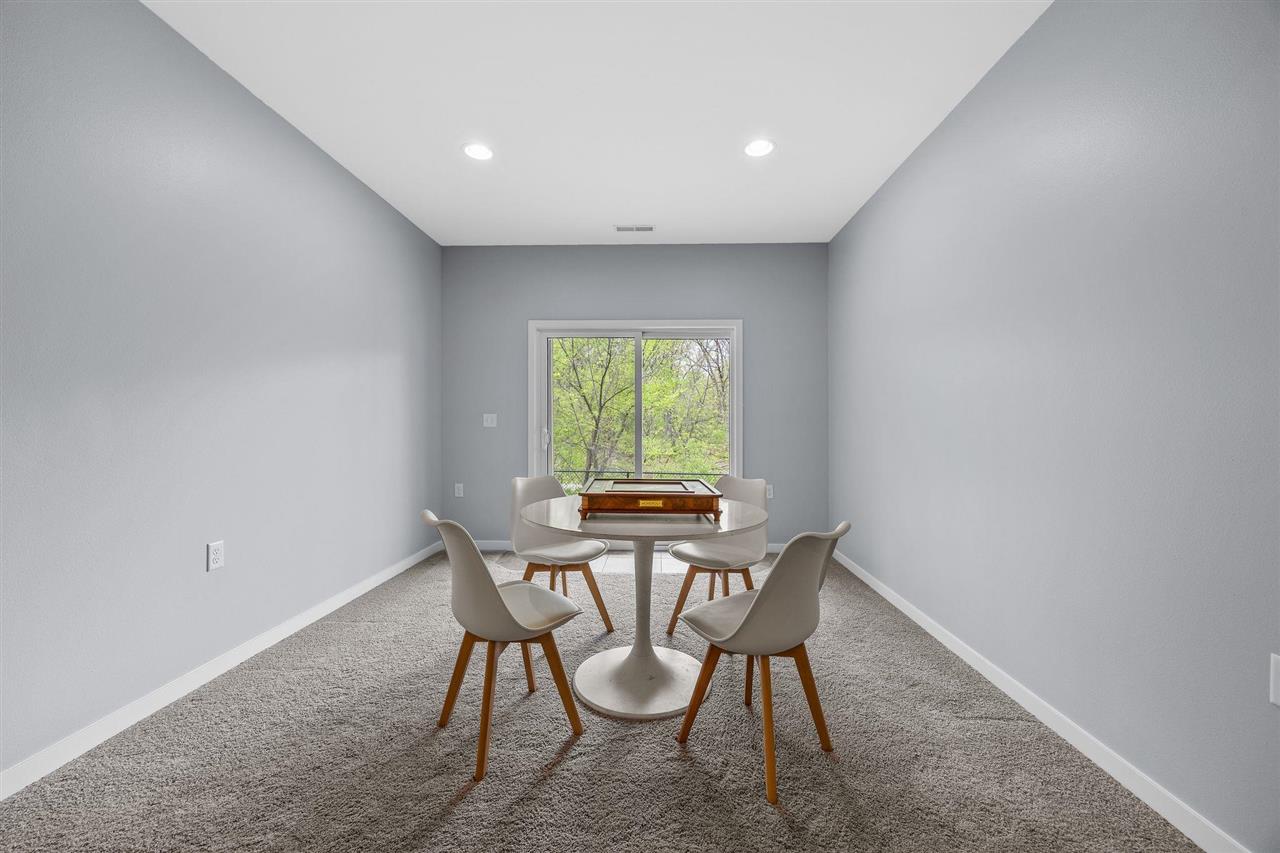 1148 Ryan Cir
