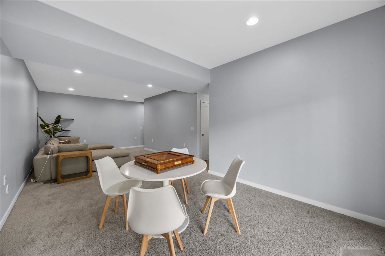 1148 Ryan Cir