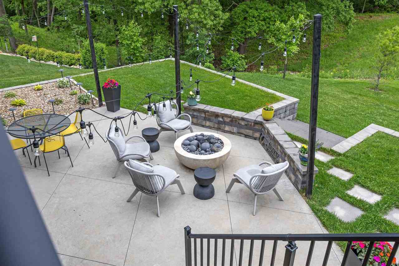 2858 Buckle Down Cir