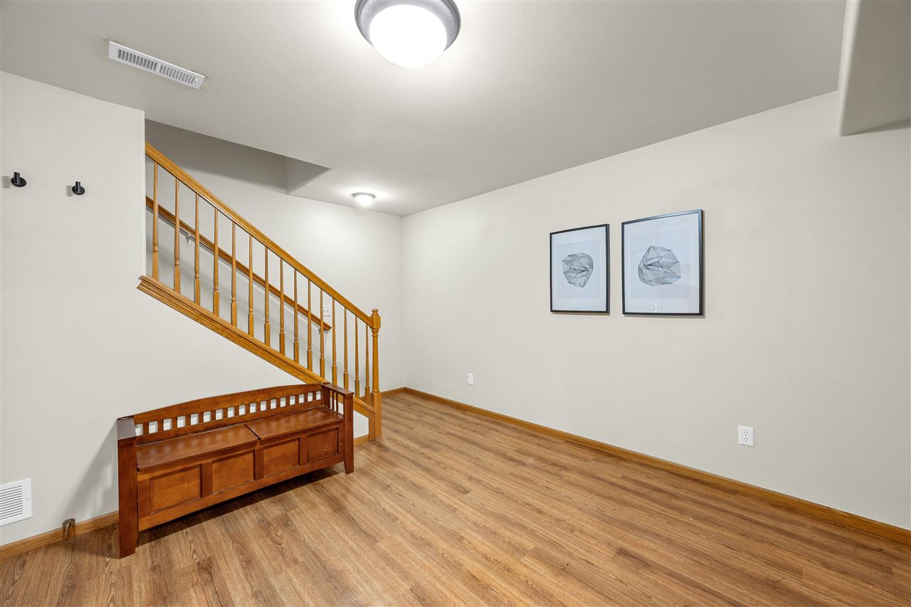 216 Camden Rd