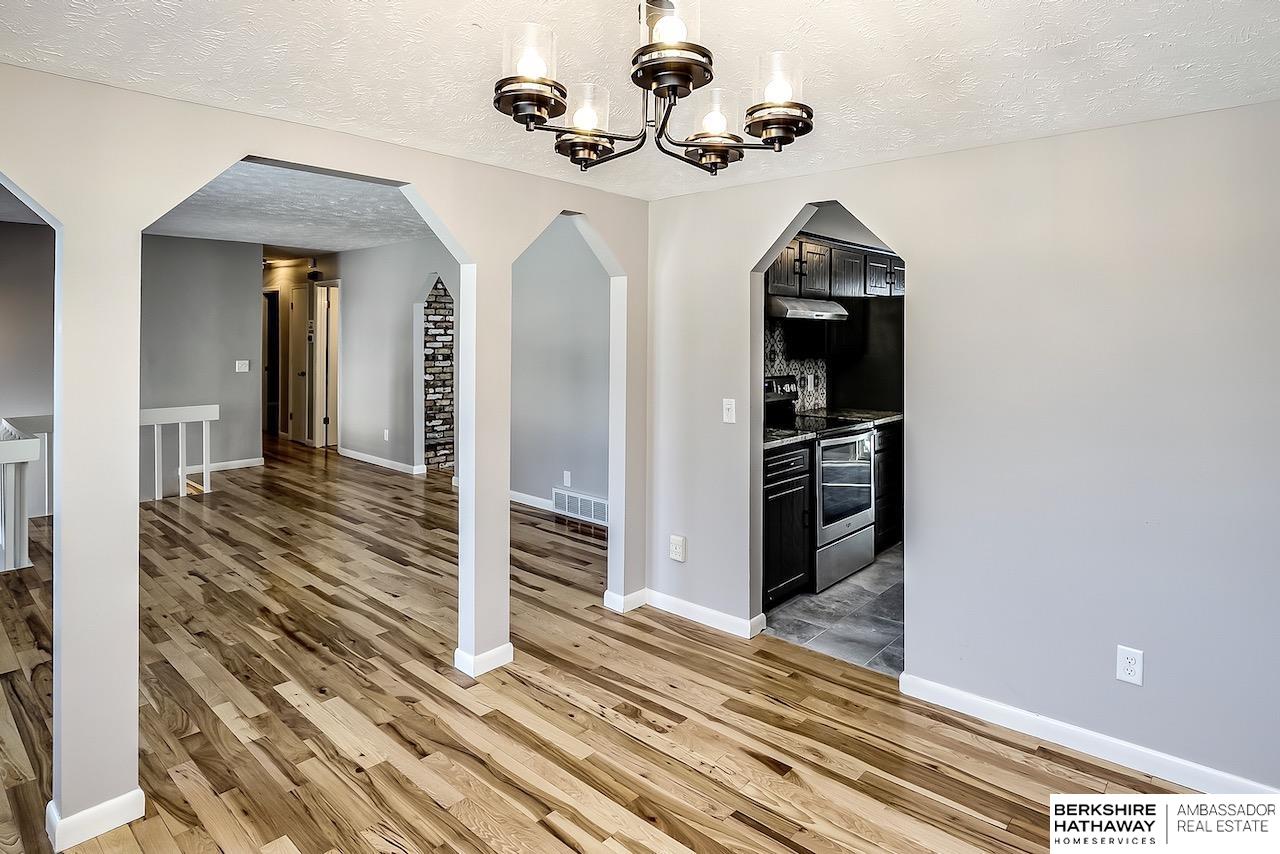 15519 Howard Circle