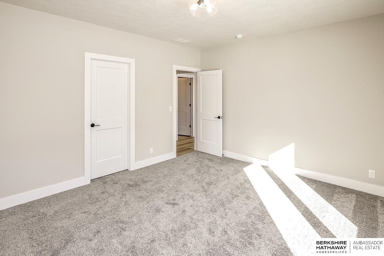 5445 Kestrel Parkway