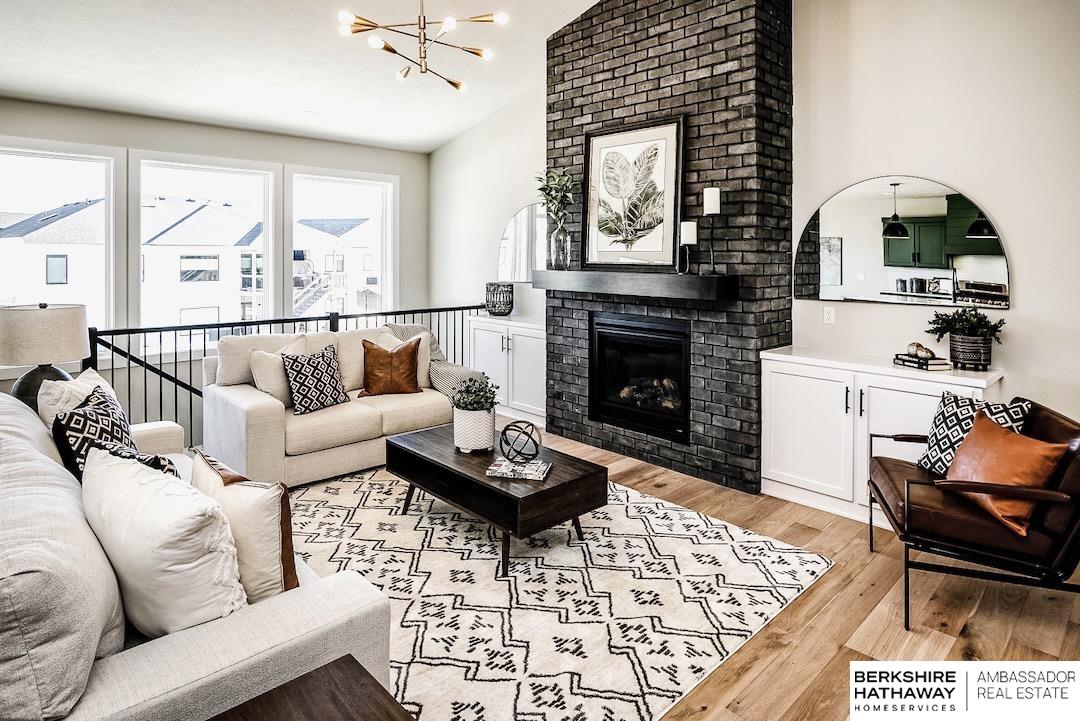 5427 Kestrel Parkway