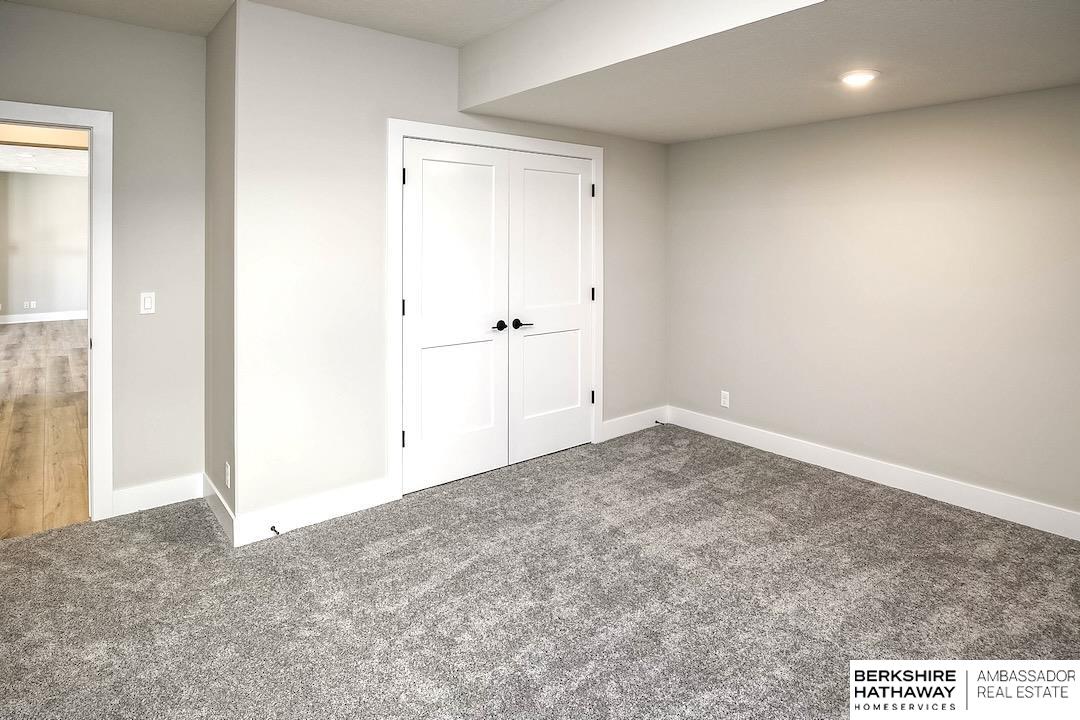 5427 Kestrel Parkway