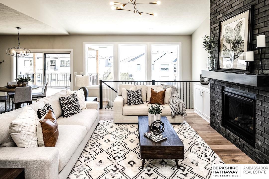 5427 Kestrel Parkway