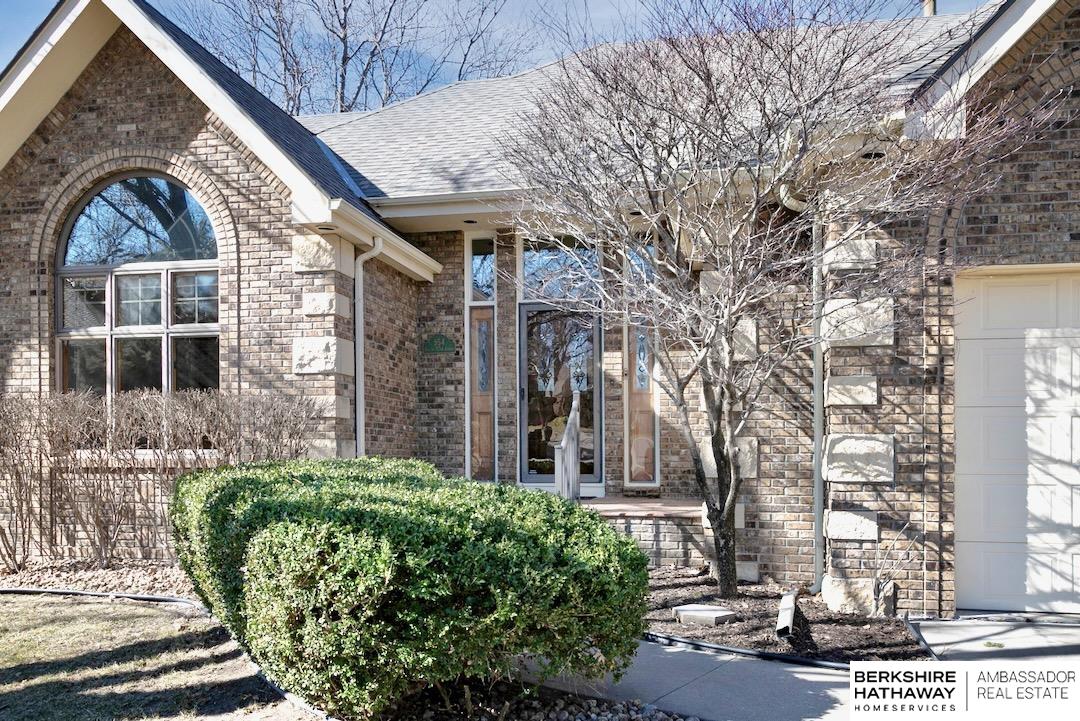 954 S 117th Court
