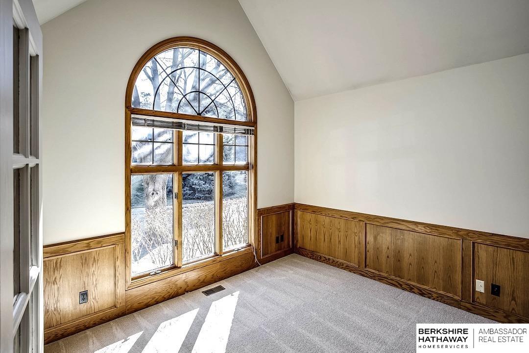 954 S 117th Court