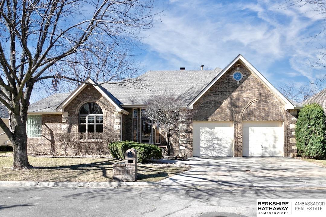 954 S 117th Court