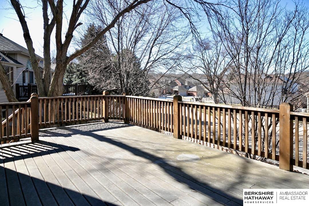 954 S 117th Court