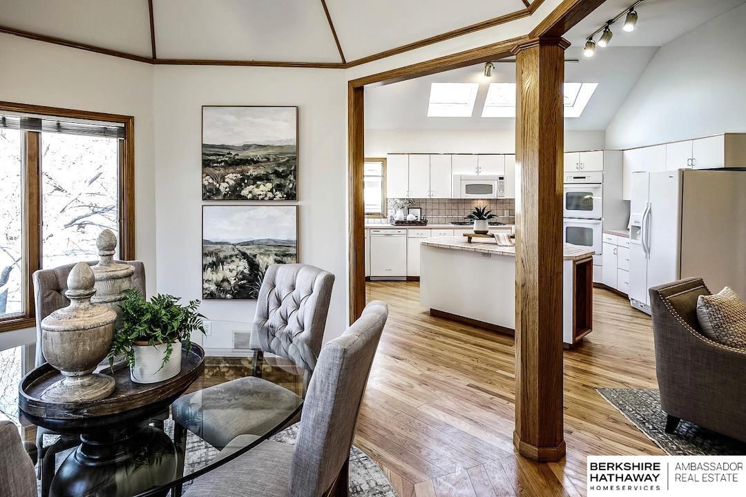 954 S 117th Court
