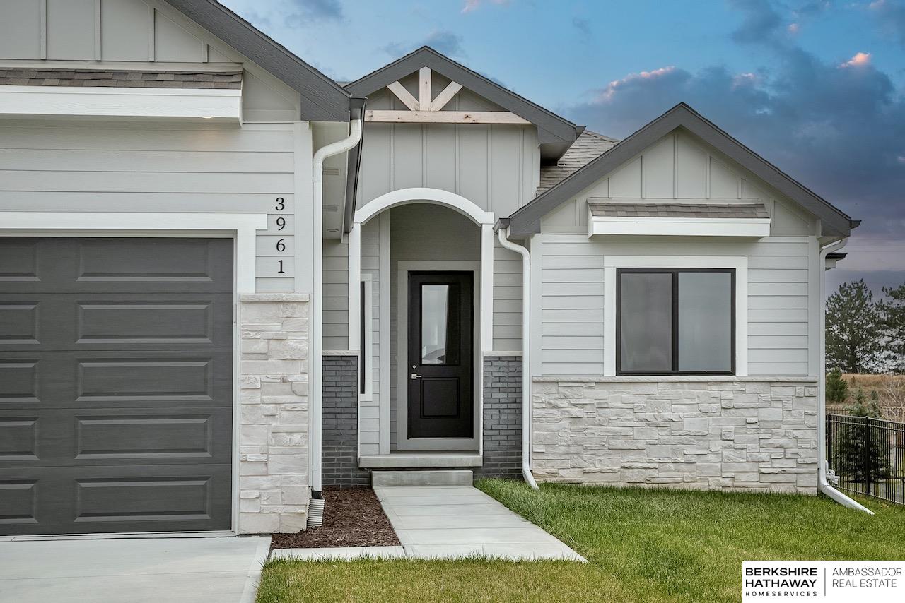 3961 George B Lake Parkway
