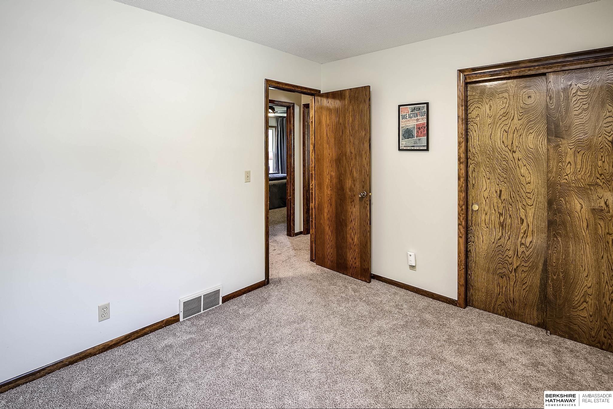 1617 N 150th Plaza