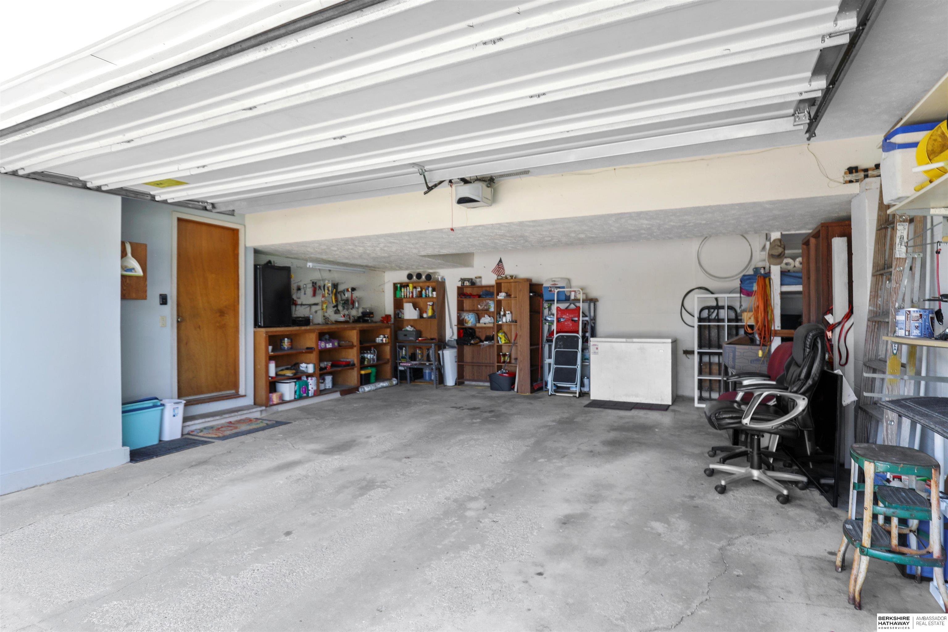 2518 S 161st Circle