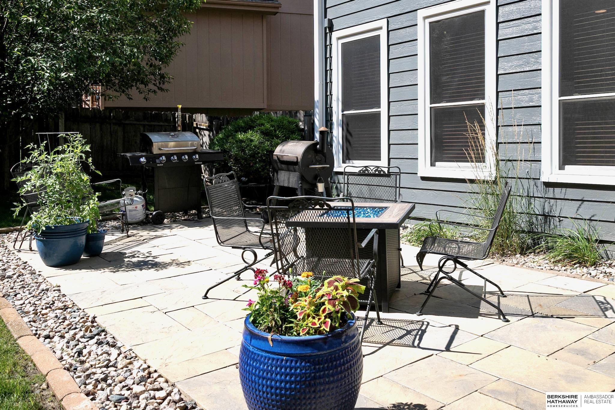 1643 S 154th Street