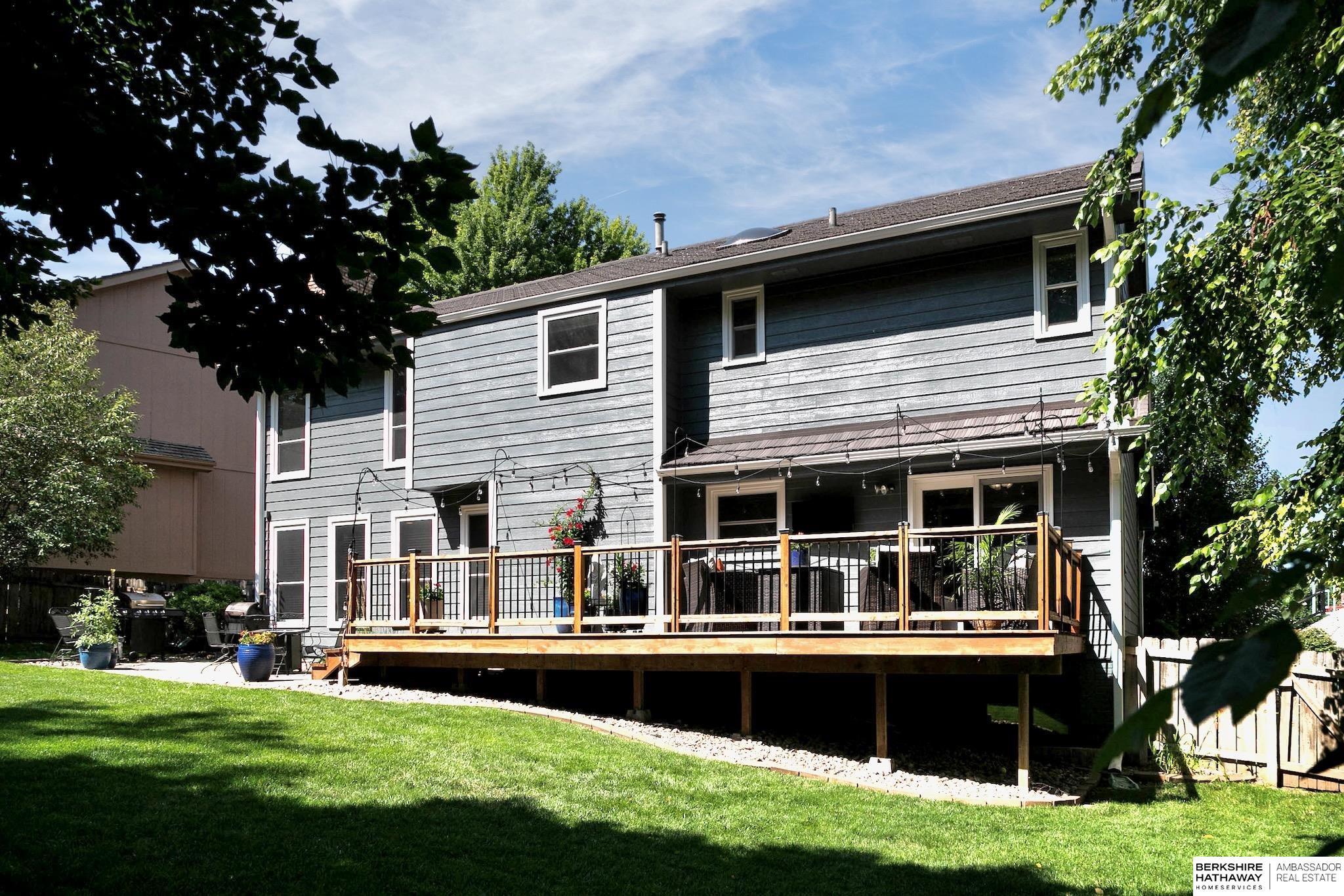 1643 S 154th Street