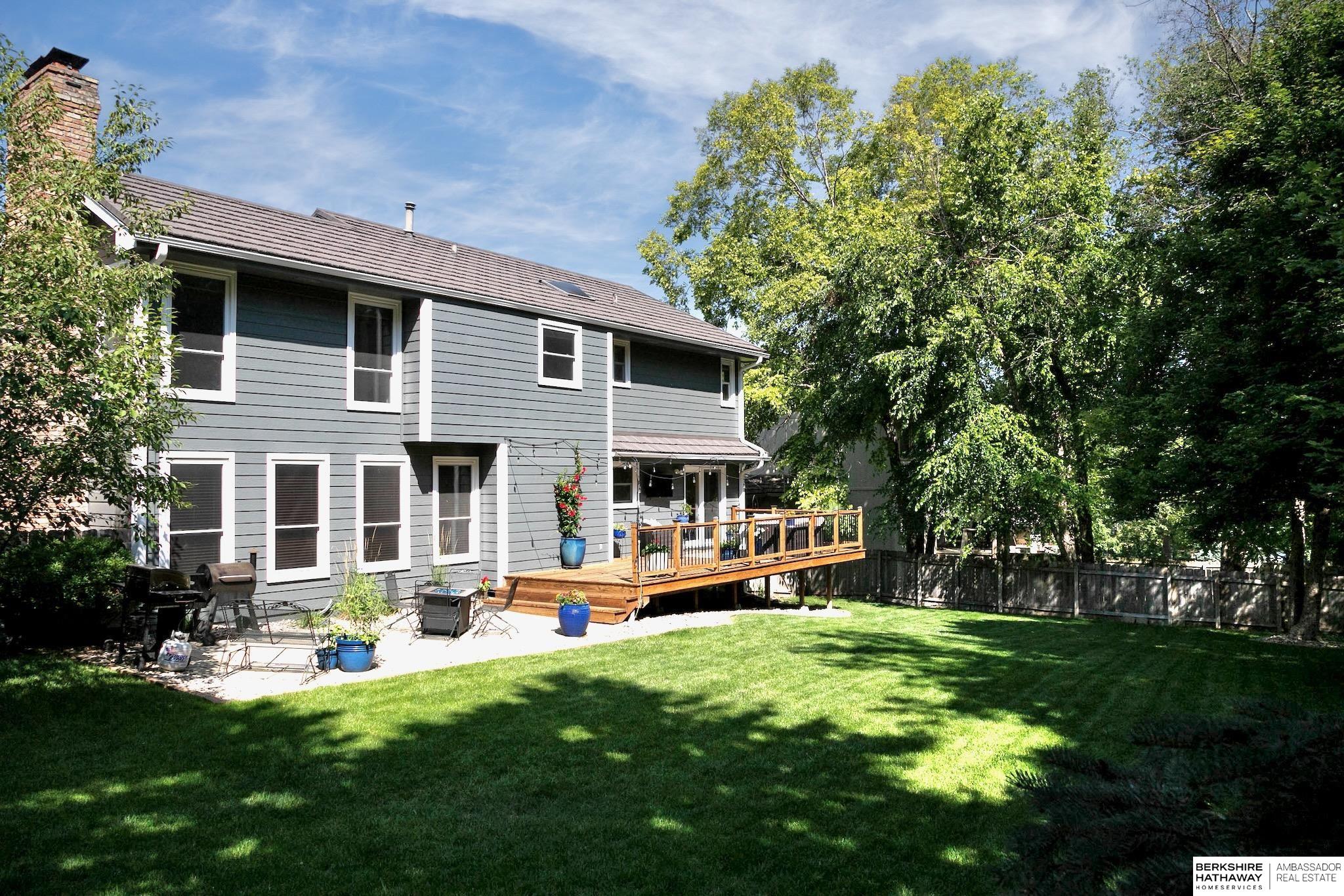 1643 S 154th Street