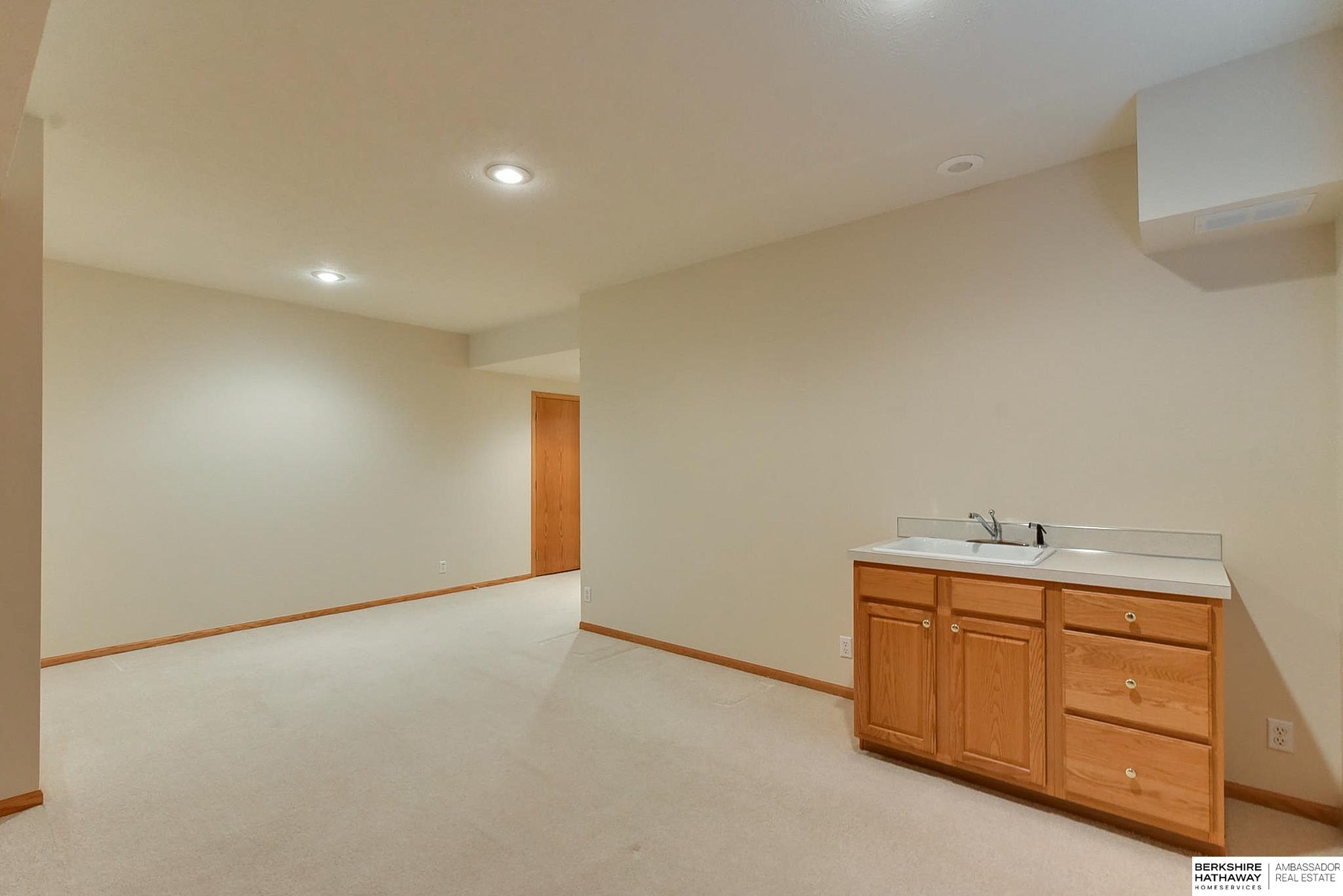 17004 Western Avenue