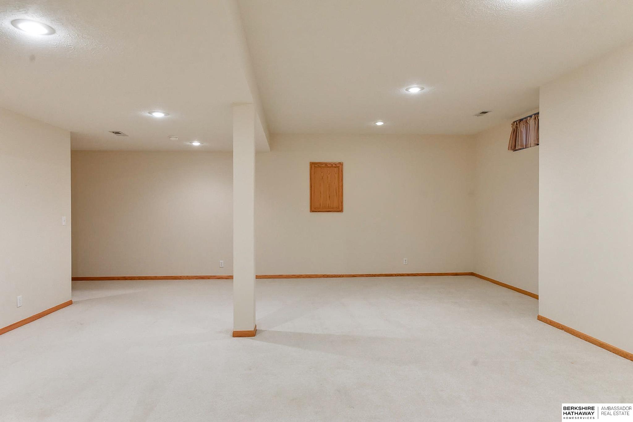 17004 Western Avenue