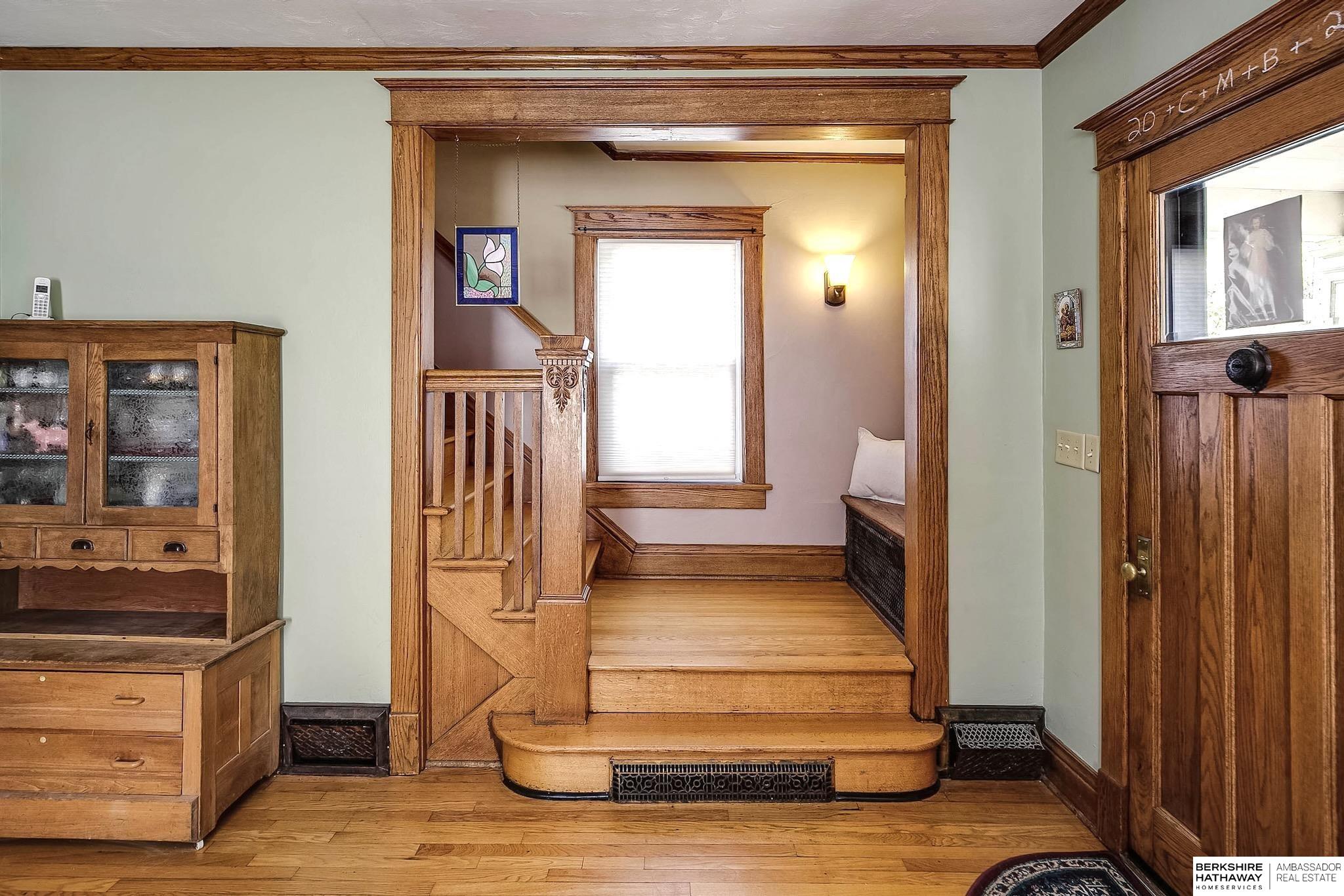 1106 S 33rd Street