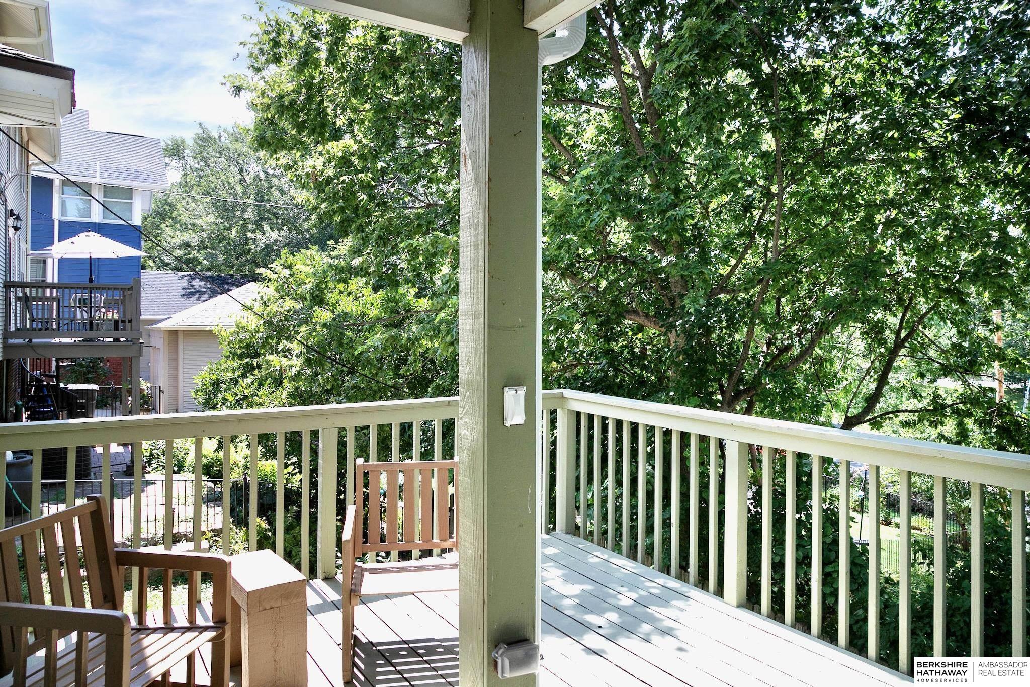 1106 S 33rd Street