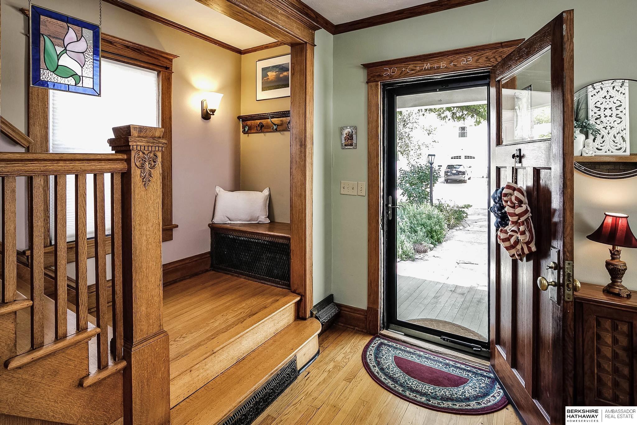 1106 S 33rd Street