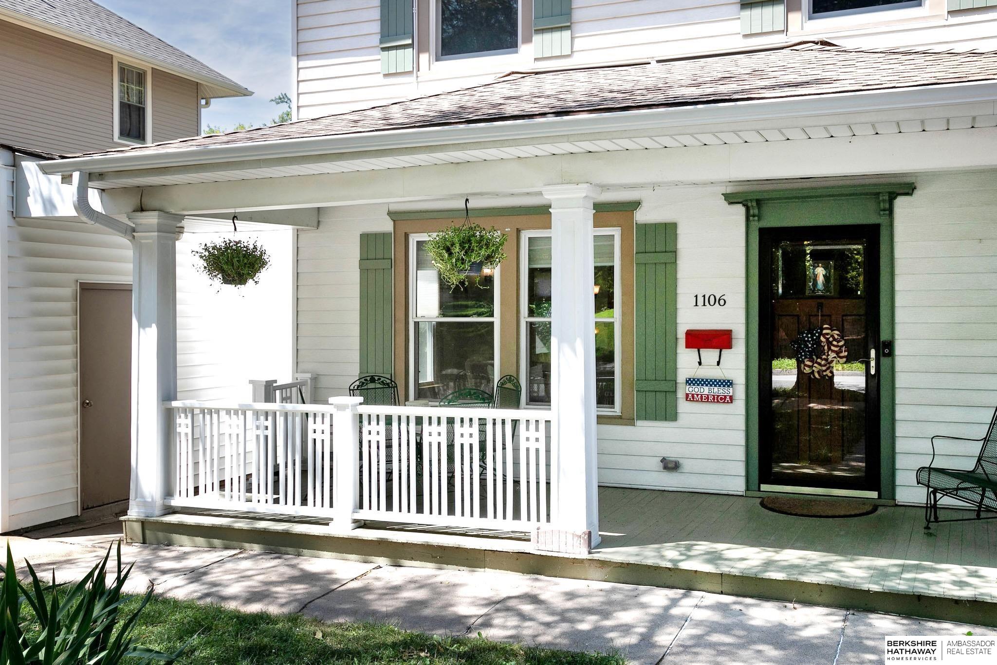 1106 S 33rd Street