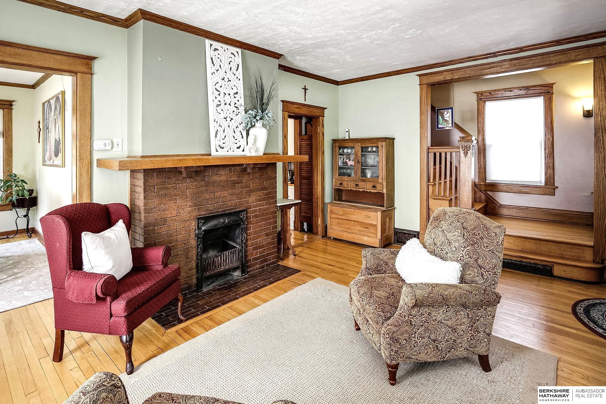1106 S 33rd Street