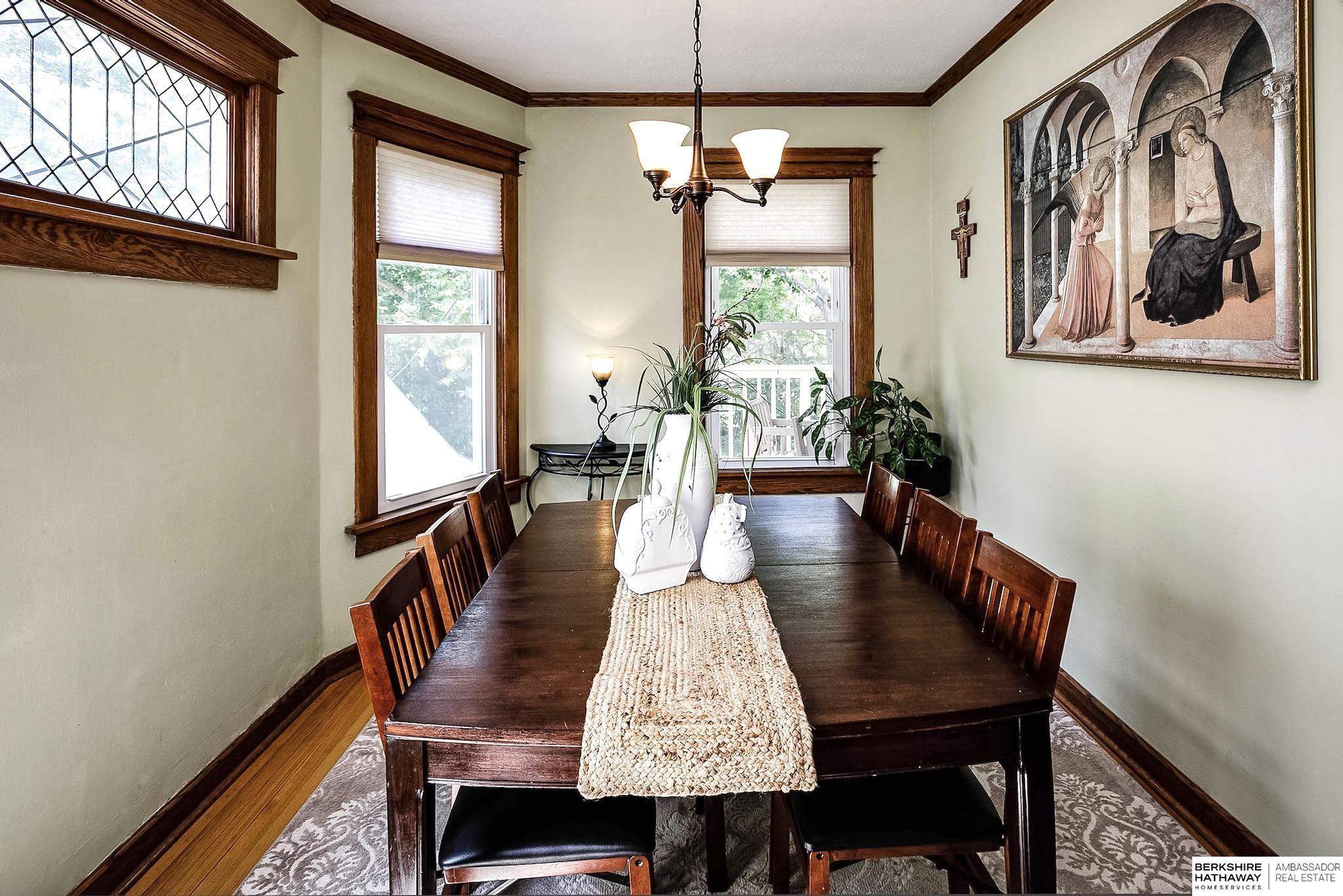 1106 S 33rd Street