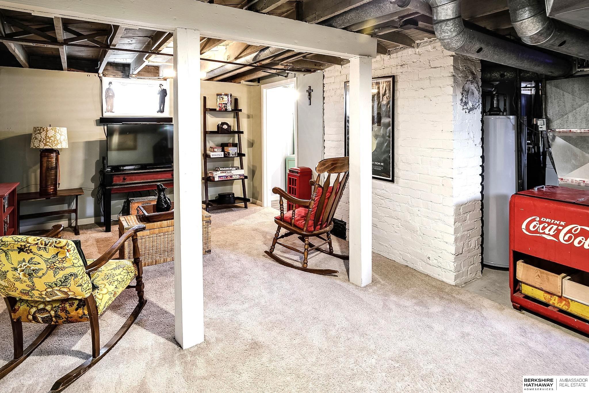 1106 S 33rd Street