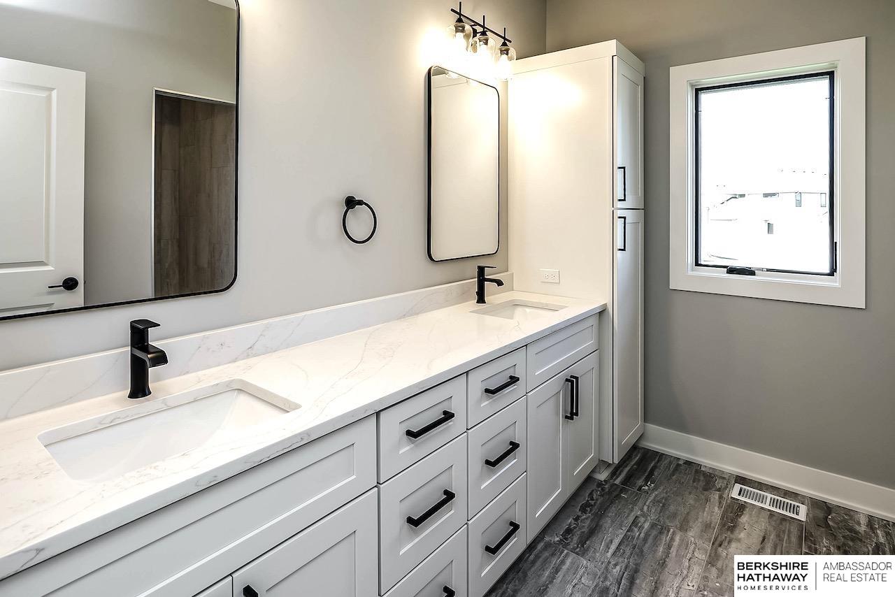 11322 S 191st Avenue
