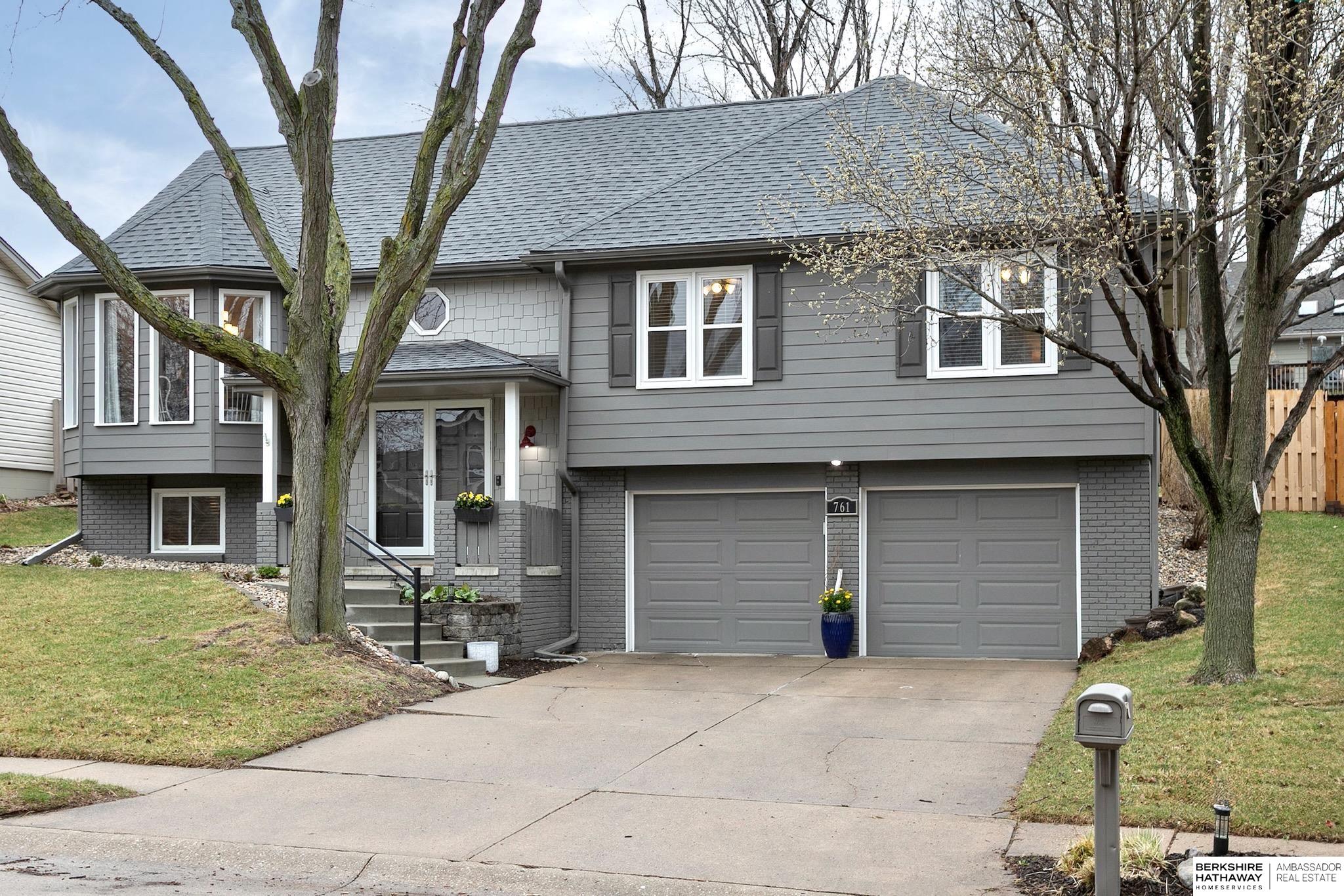 761 N 153rd Avenue