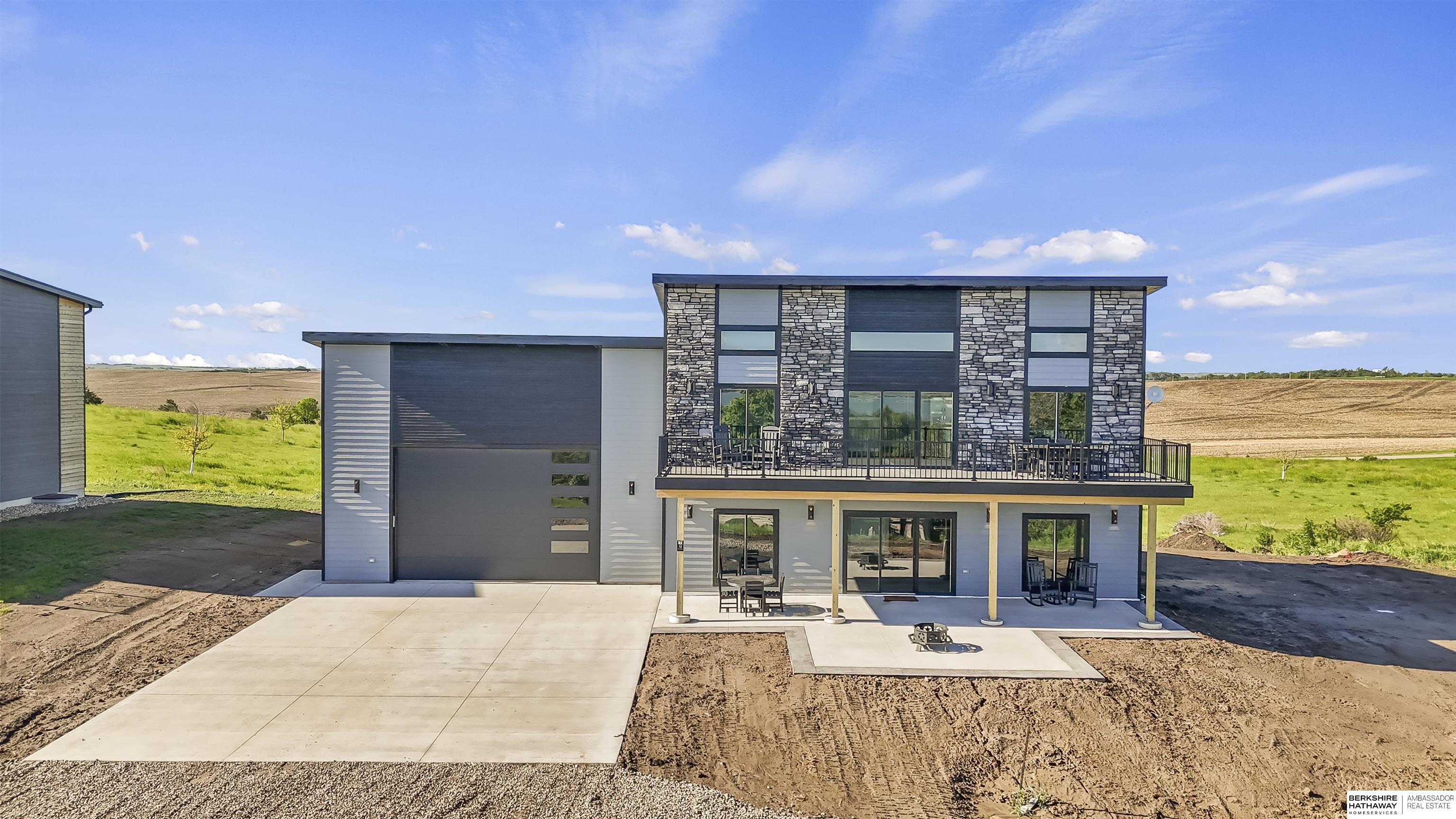 72 Oak Ridge Road