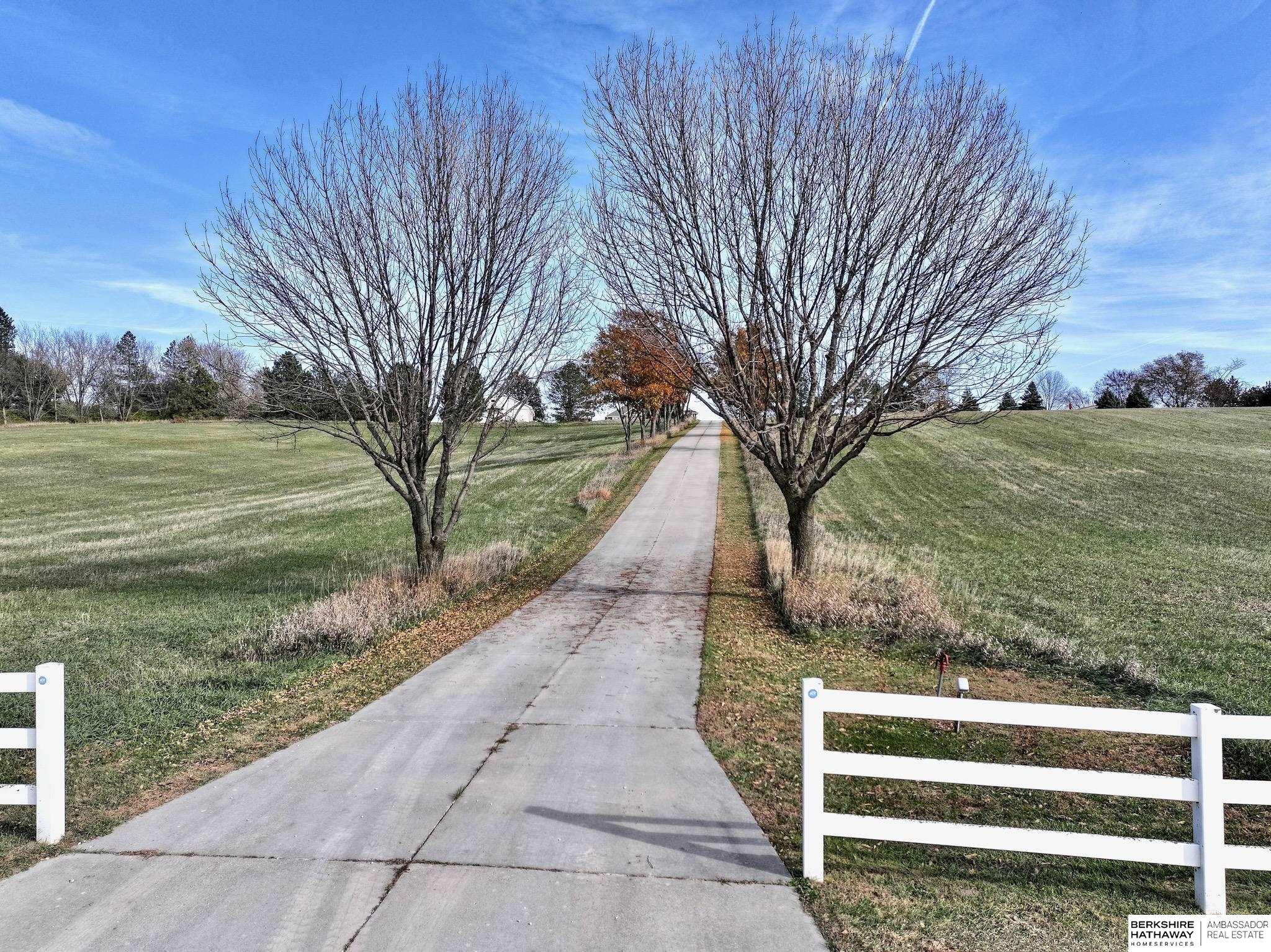 1550 County Road P41