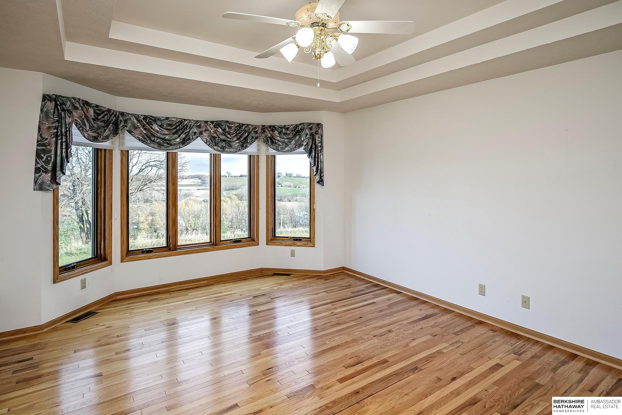 1550 County Road P41