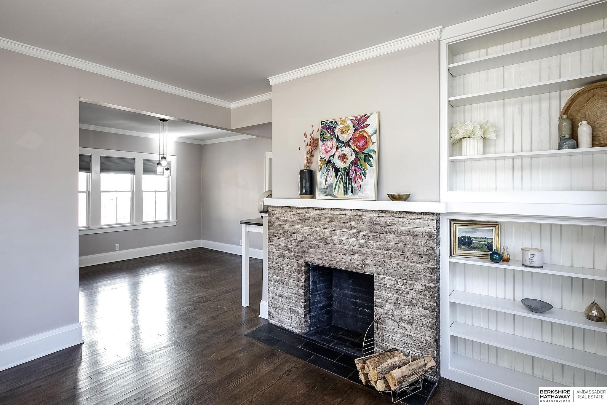 311 N 36th Avenue
