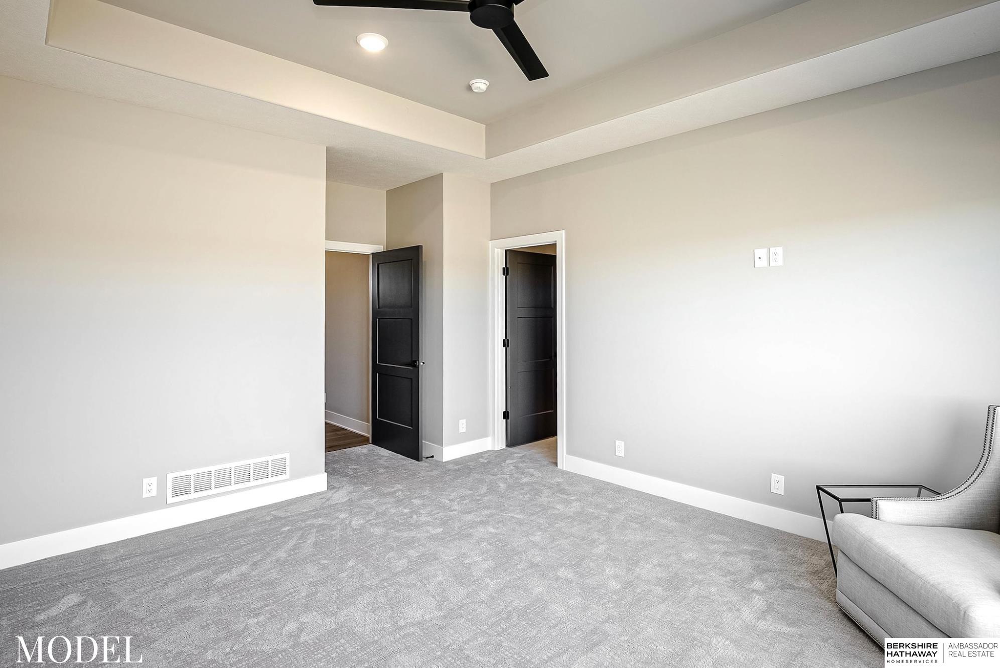 3016 S 209th Court