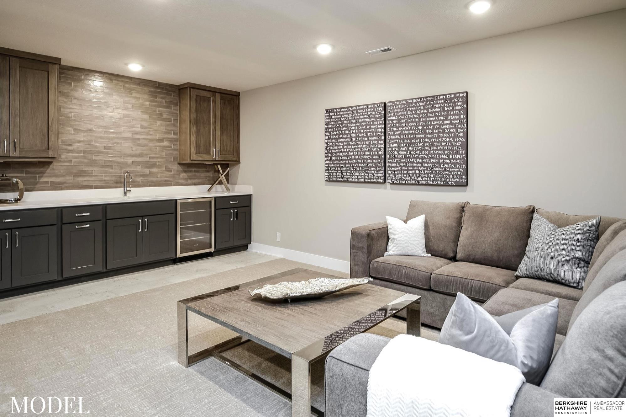 3016 S 209th Court