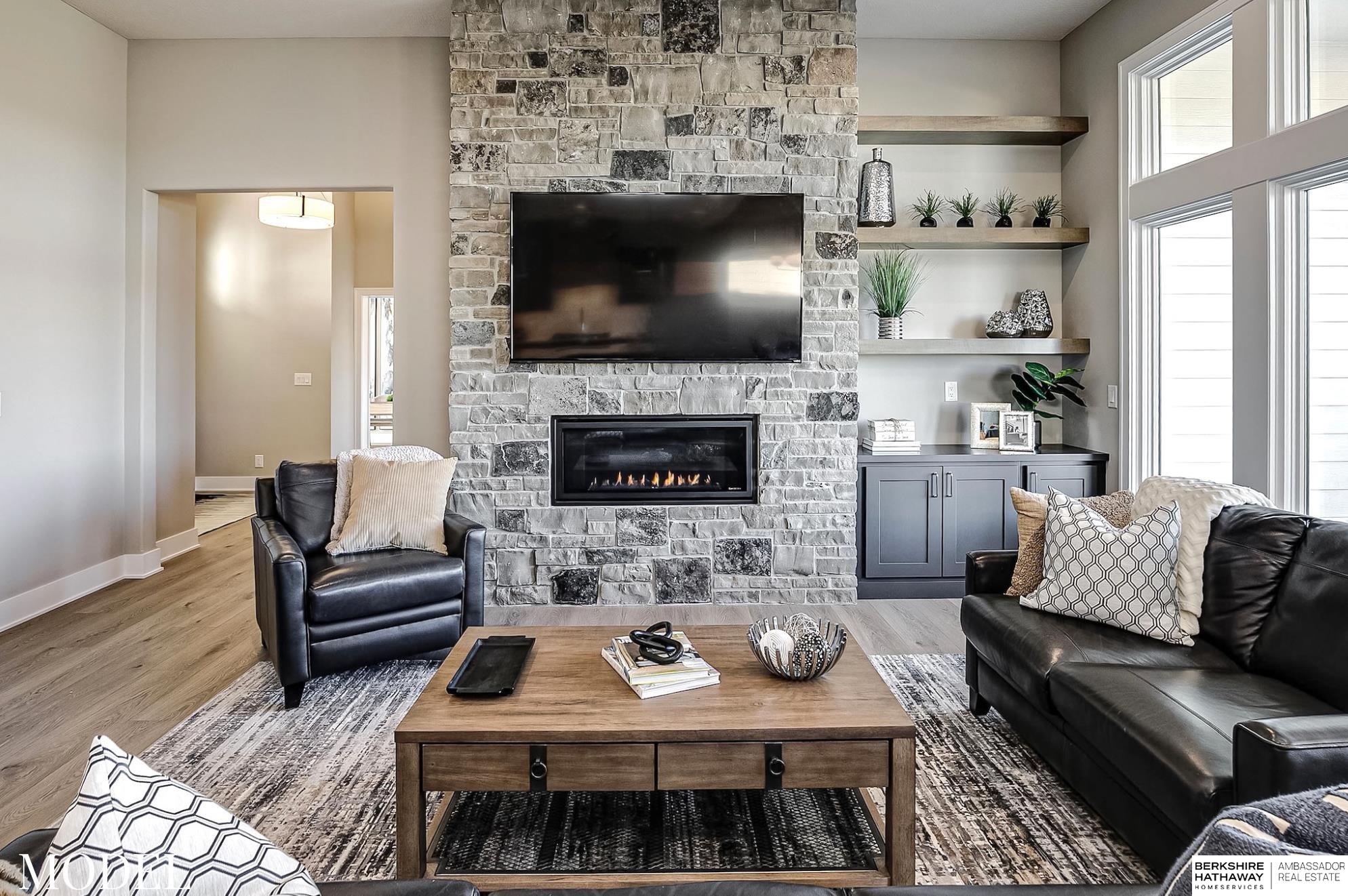 3016 S 209th Court