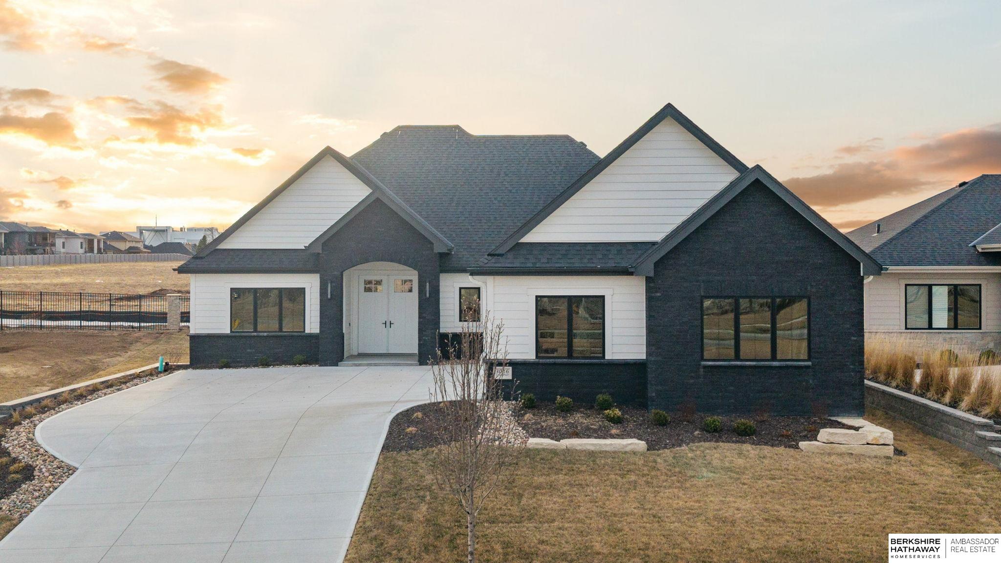 3016 S 209th Court