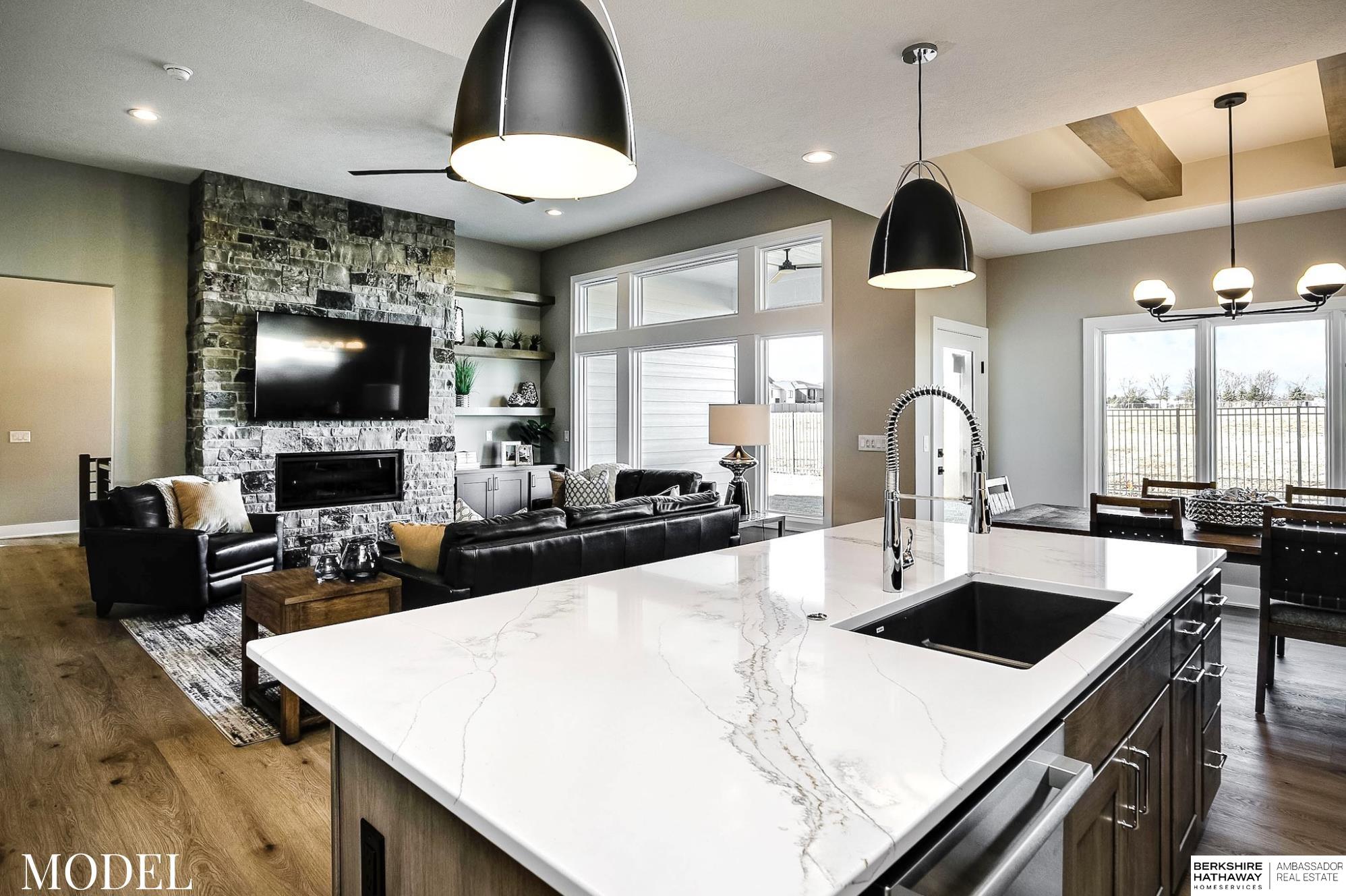 3016 S 209th Court