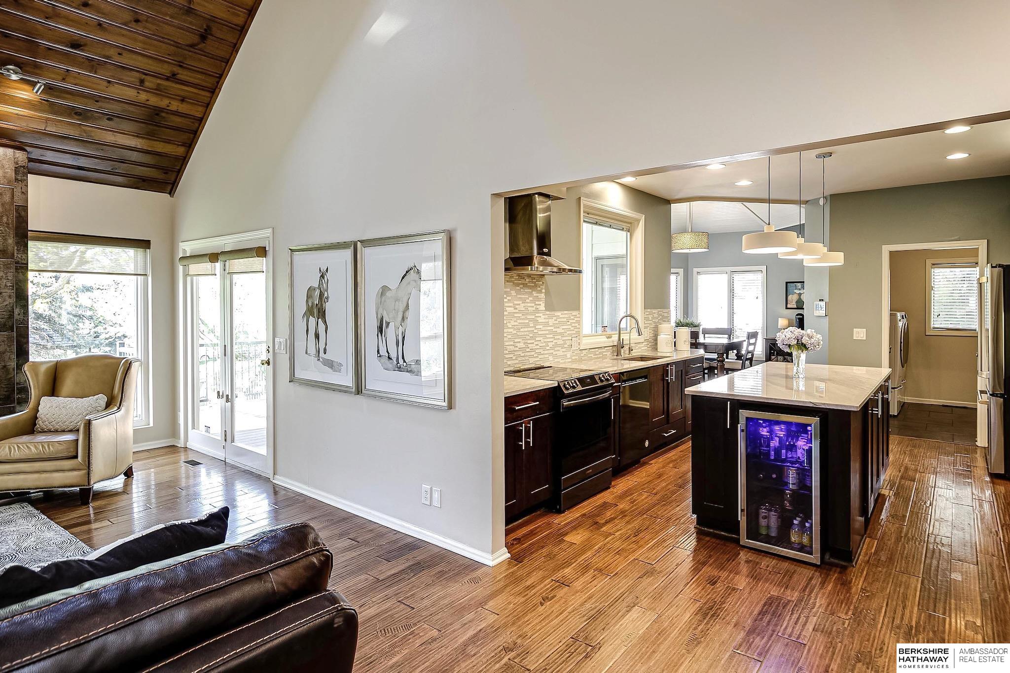 15511 Pierce Circle
