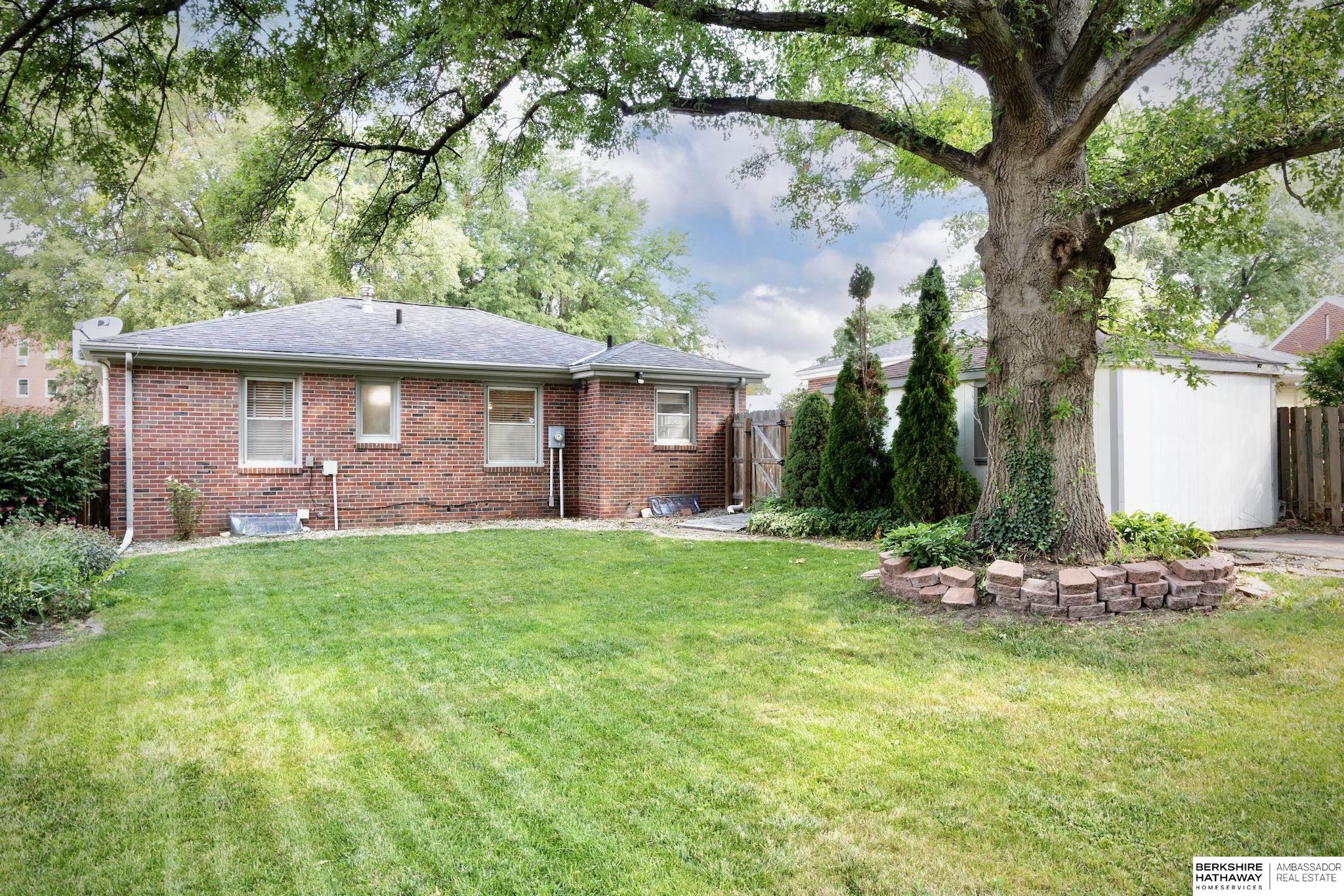 4721 Valley Road