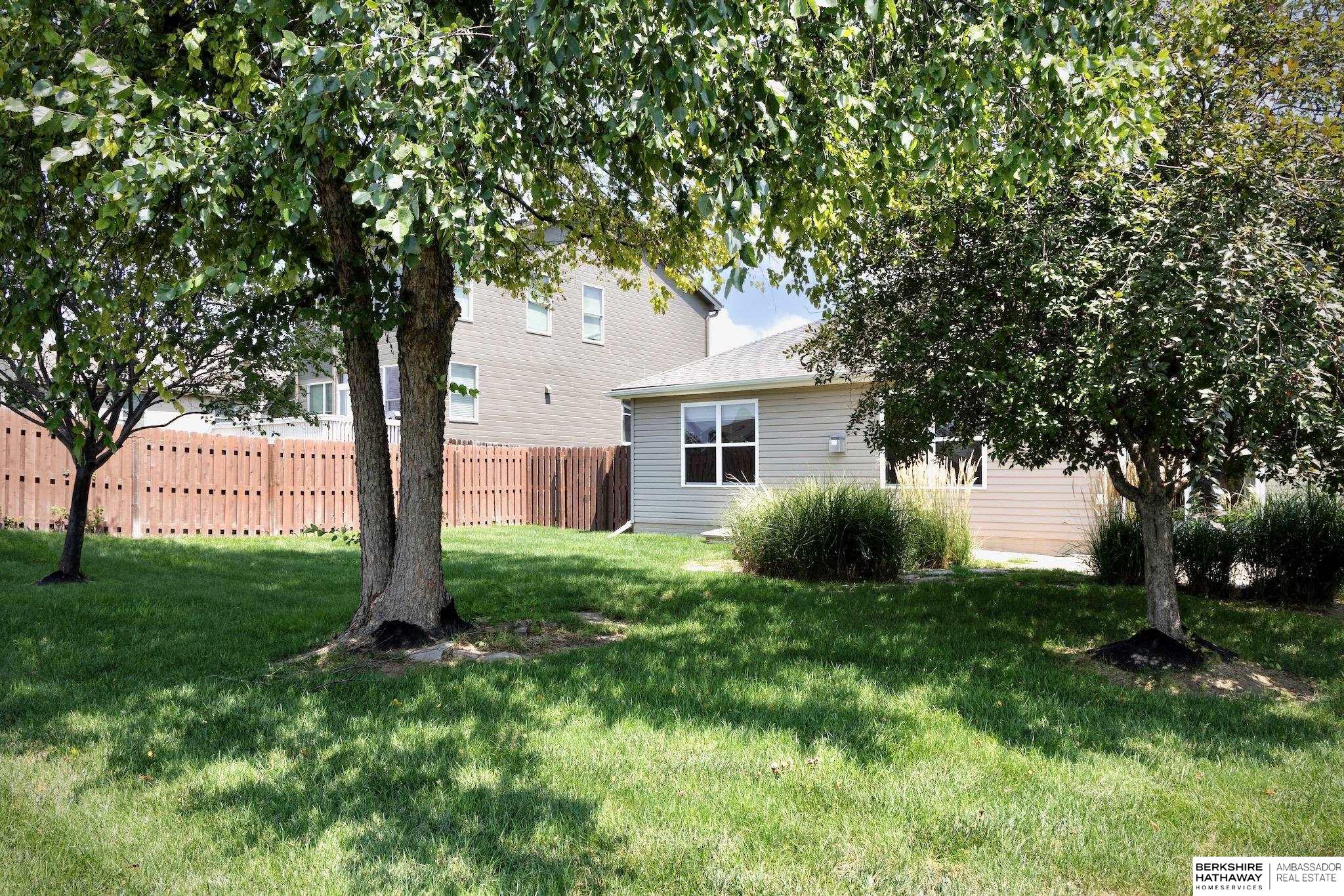 5520 N 151st Street